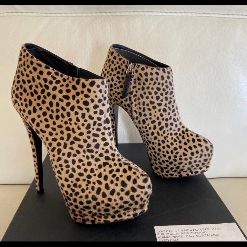 Giuseppe Zanotti Eva Leopard Ankle Bootie 36 6